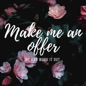💕ALL OFFERS CONSIDERED💕